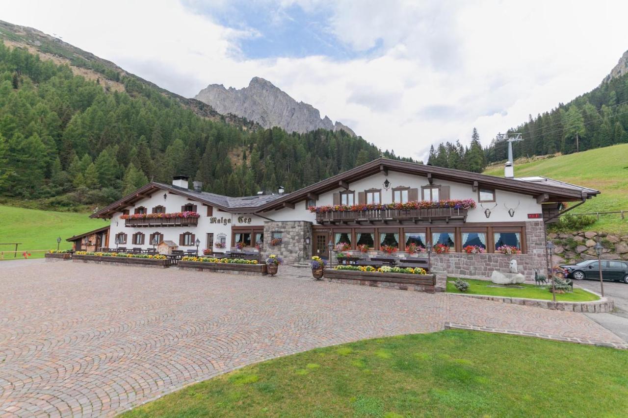 Hotel Malga Ces San Martino Di Castrozza Esterno foto