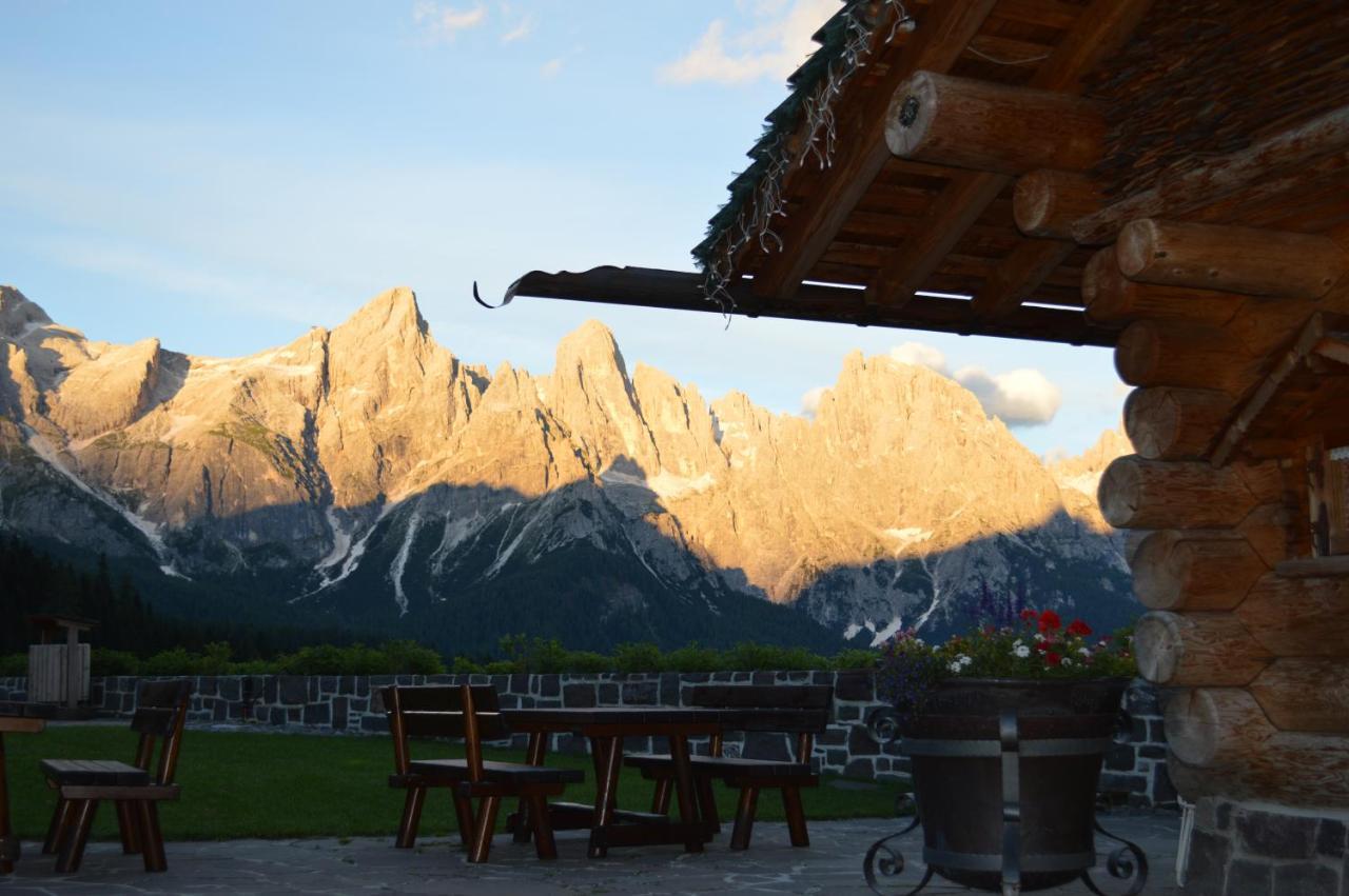 Hotel Malga Ces San Martino Di Castrozza Esterno foto